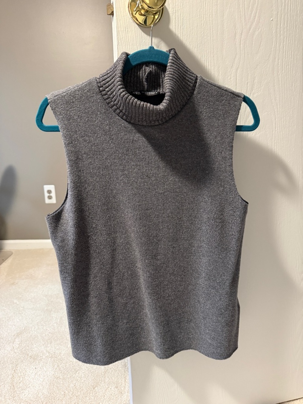 Zara Dark Gray Sleeveless Turtleneck Sweater